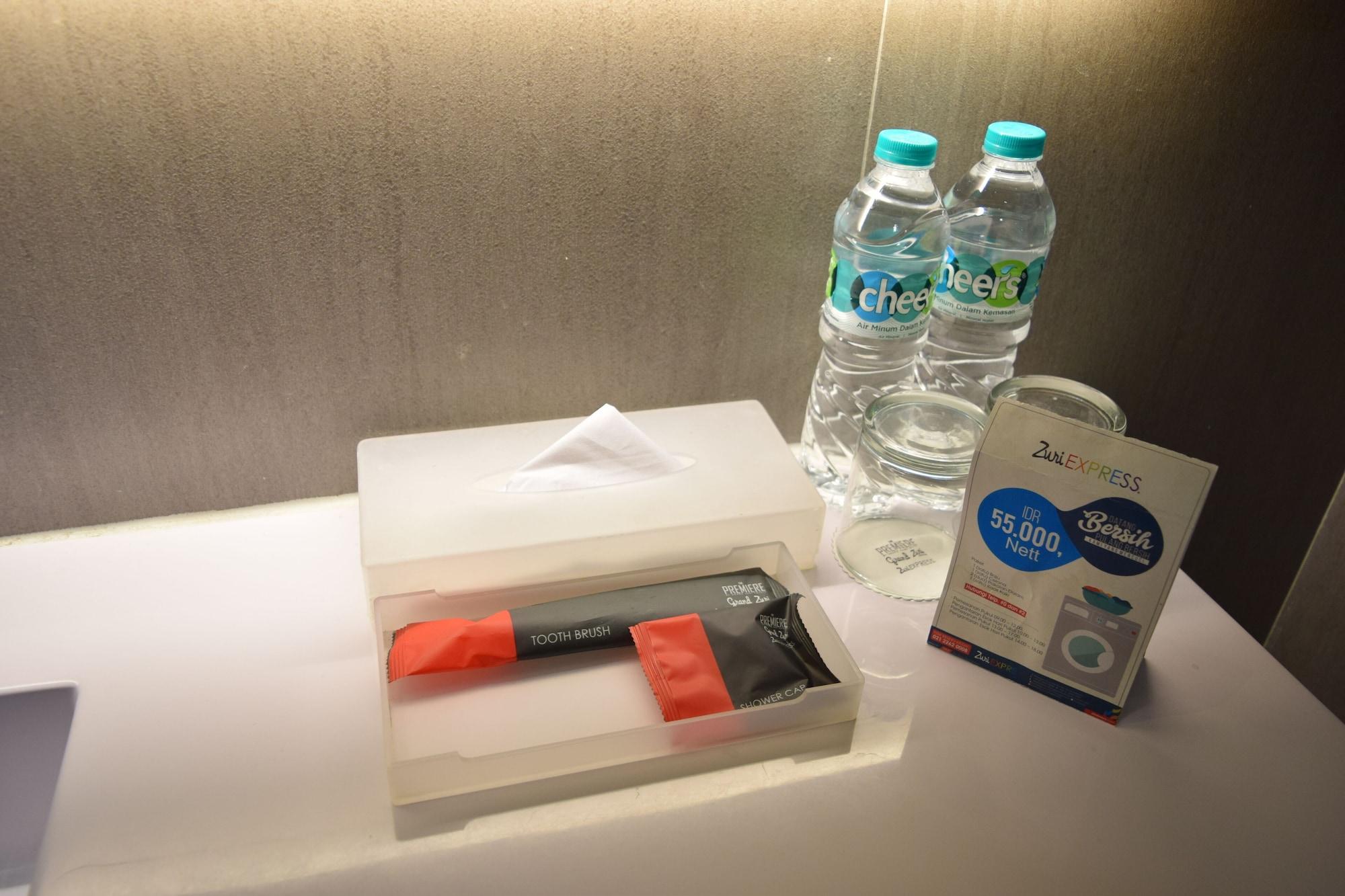 Hotel Zuri Express Mangga Dua Dżakarta Zewnętrze zdjęcie
