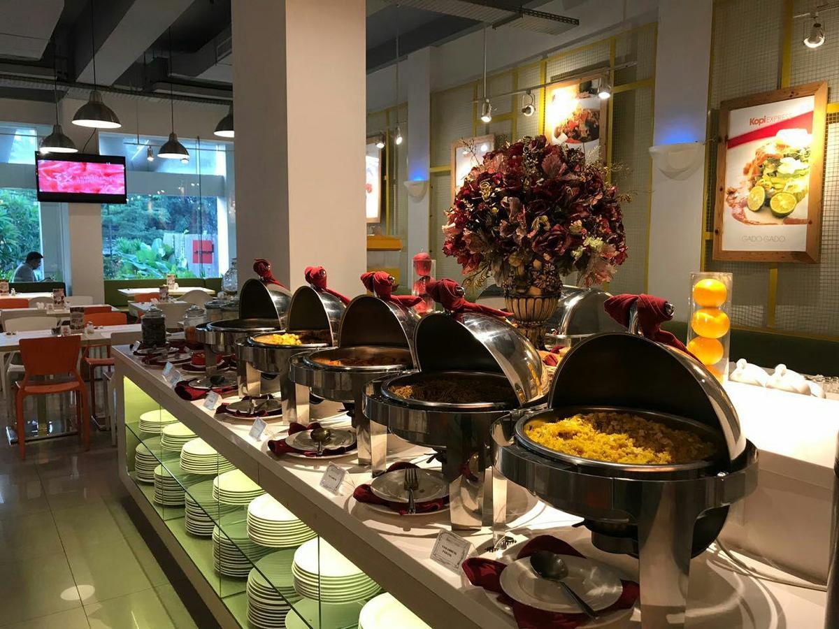 Hotel Zuri Express Mangga Dua Dżakarta Zewnętrze zdjęcie