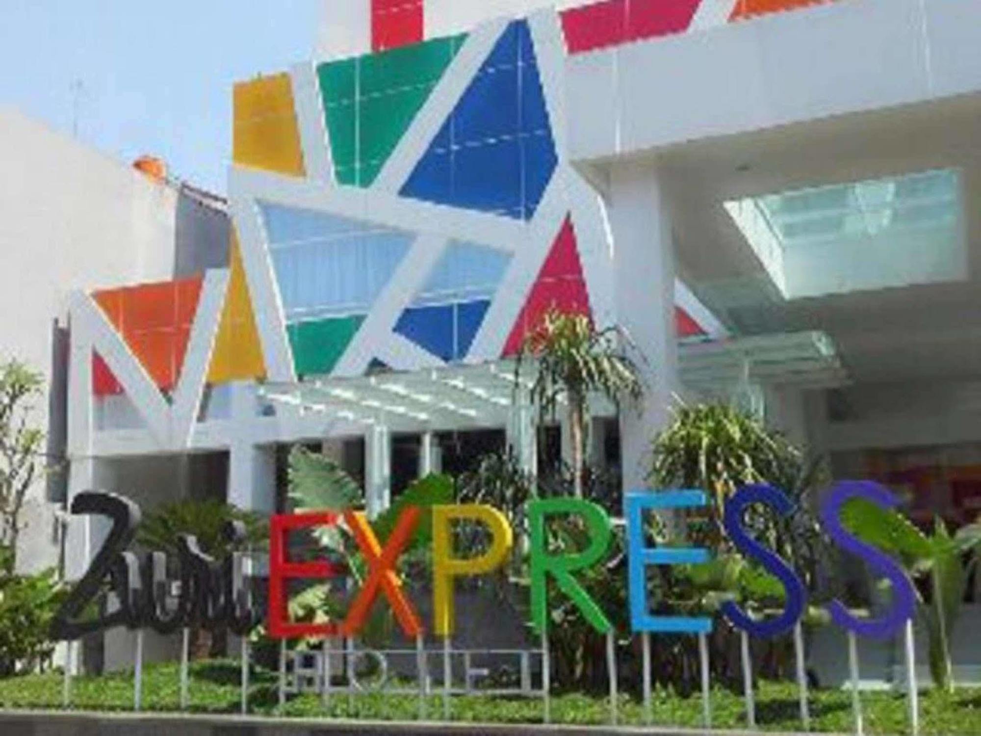 Hotel Zuri Express Mangga Dua Dżakarta Zewnętrze zdjęcie